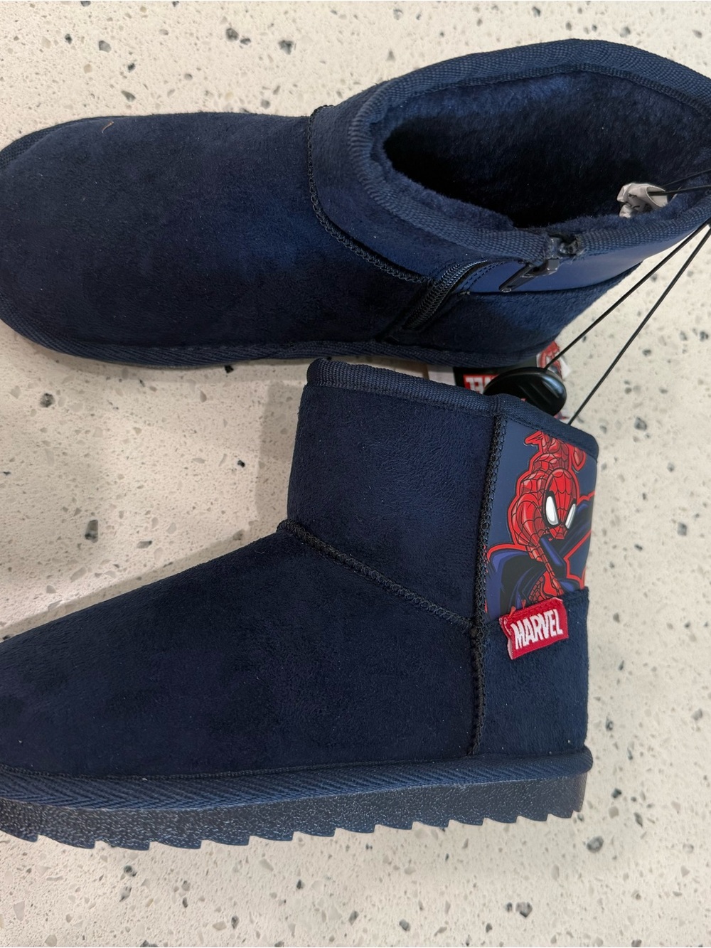 New boys Sz 12, 1 Marvel Navy Blue Kids Spider-Man Cozy Boots light up
